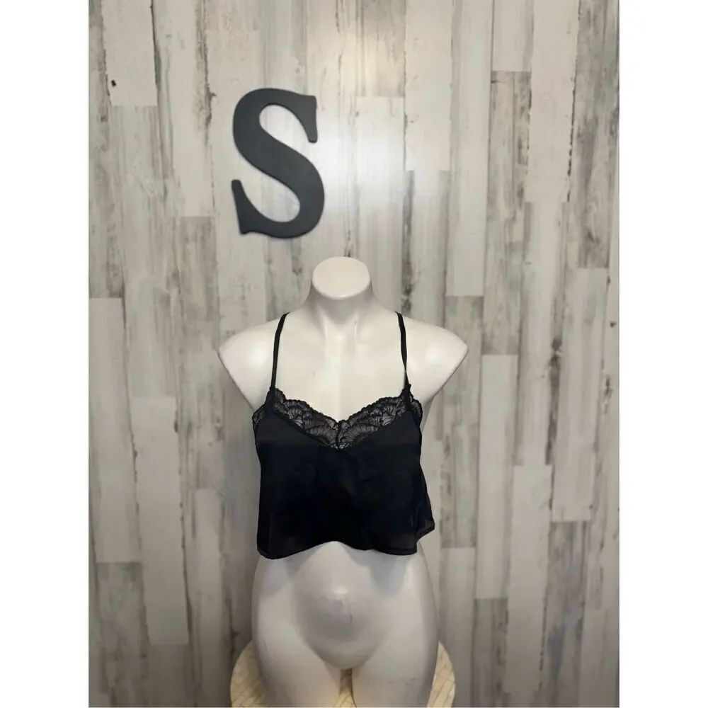 Black tank top - Picture 1 of 5